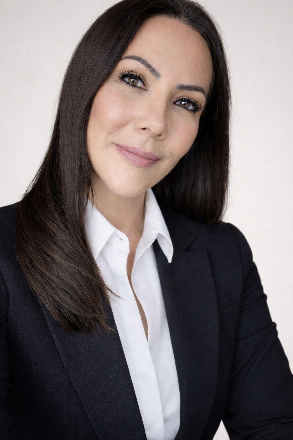 Dra. Flávia Moreira Rangel — Advogada OAB/MG 174.145